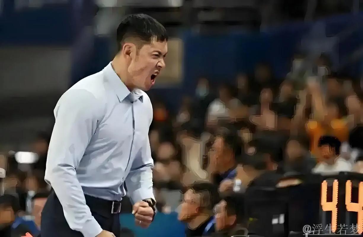 邱彪谈张庆鹏:作为年轻教练,我们相互学习成长 邱彪谈张庆鹏:作为年轻教练,我们相互学习成长